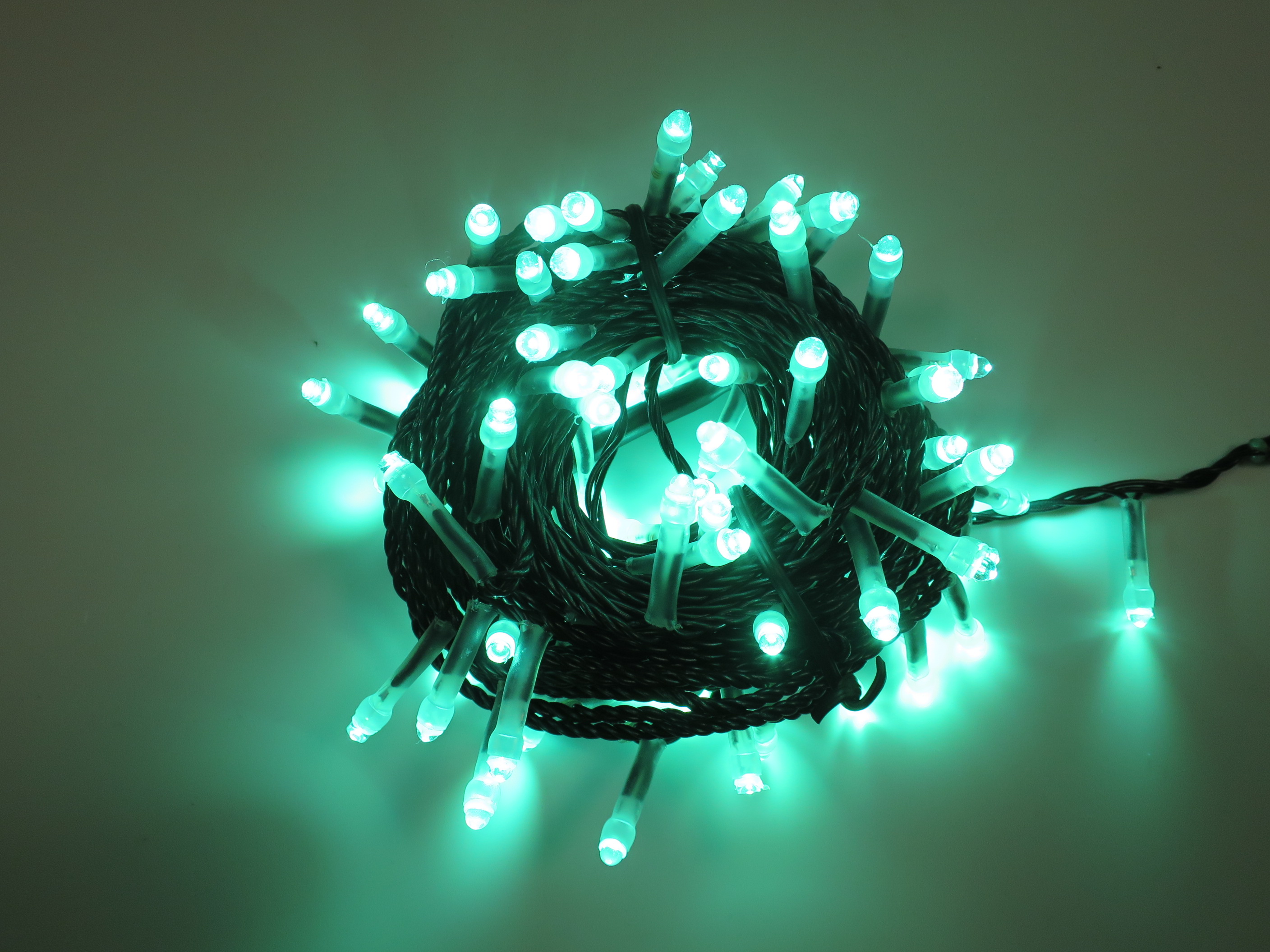 カラー・サイズ：エメラルドグリーン